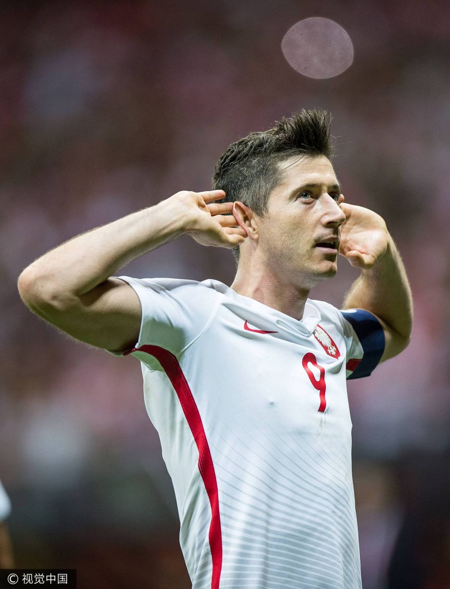 英国乒乓球队力克波兰乒乓球队，奥恰洛夫完成帽子戏法