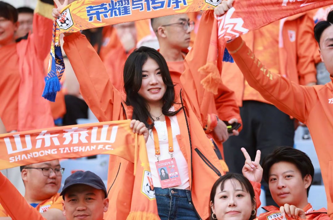 大国体育:足球赛事为粉丝点燃热情的简单介绍 大国体育:足球赛事为粉丝点燃热情的简单介绍