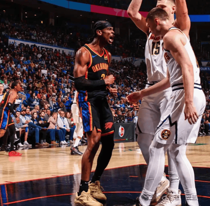 关于凯尔特人客场不敌雷霆，遭遇连败！的信息